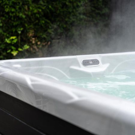 Villa De Luxe Bed &Wellness 's-Hertogenbosch  Esterno foto
