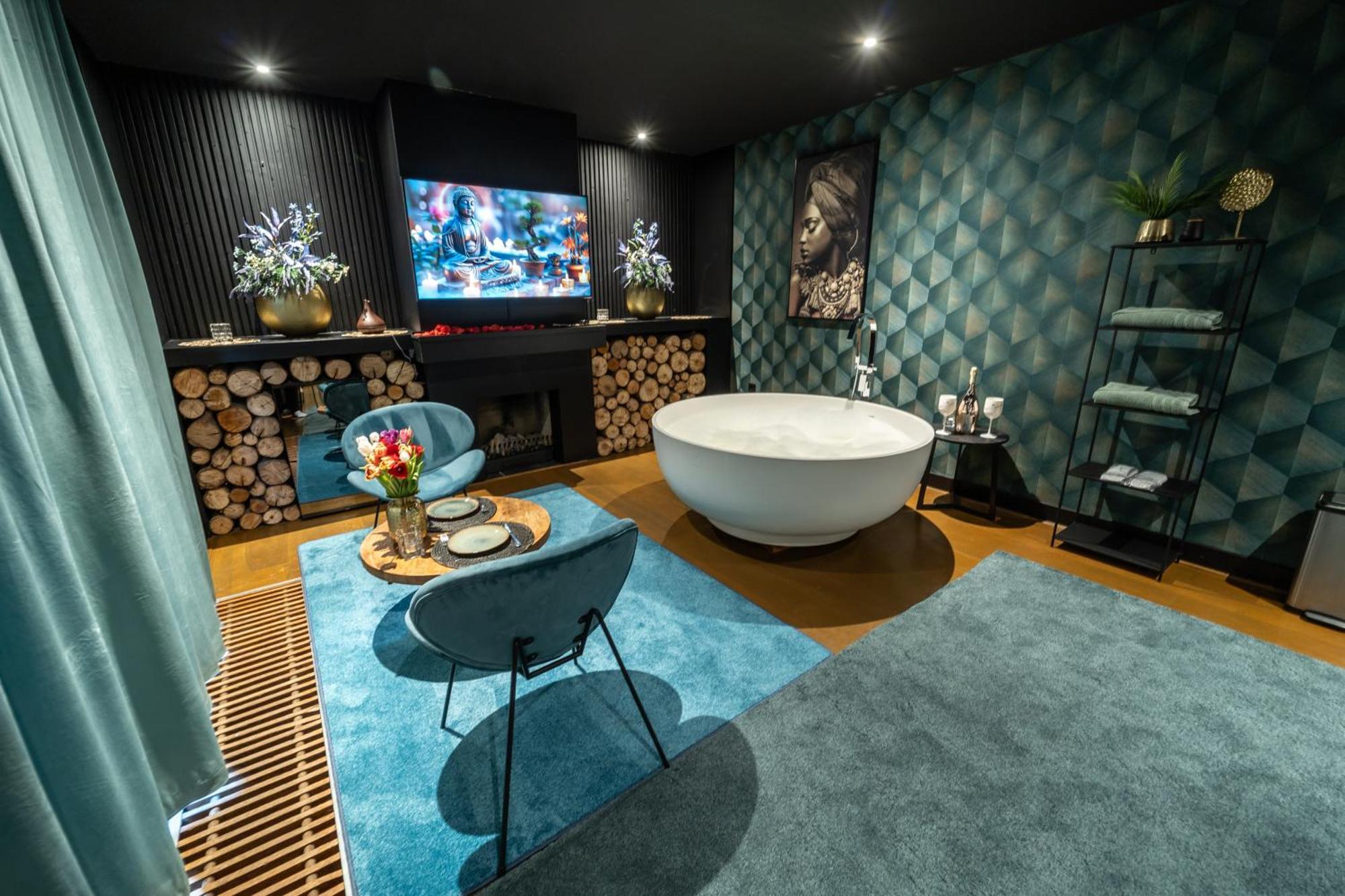 Villa De Luxe Bed &Wellness 's-Hertogenbosch  Esterno foto